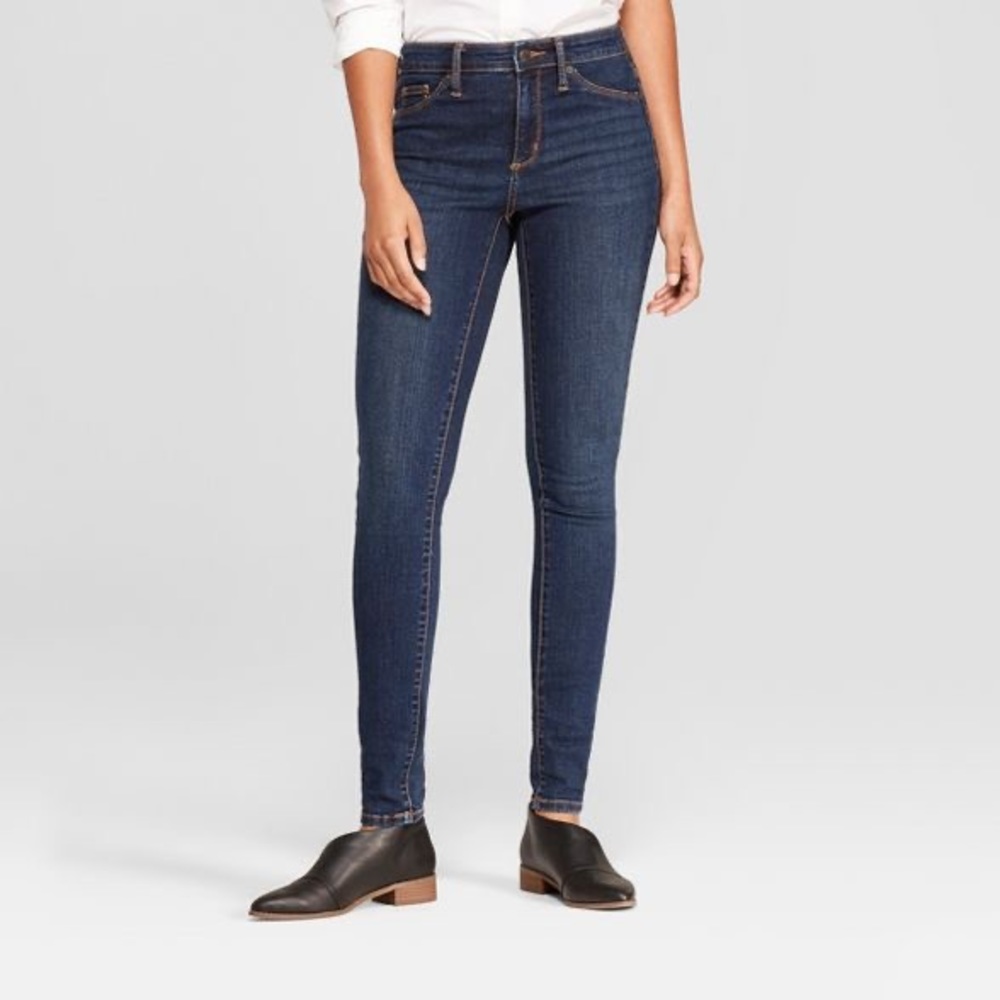 Universal Thread™ Women's Hi-Rise Jegging, Dk Blue